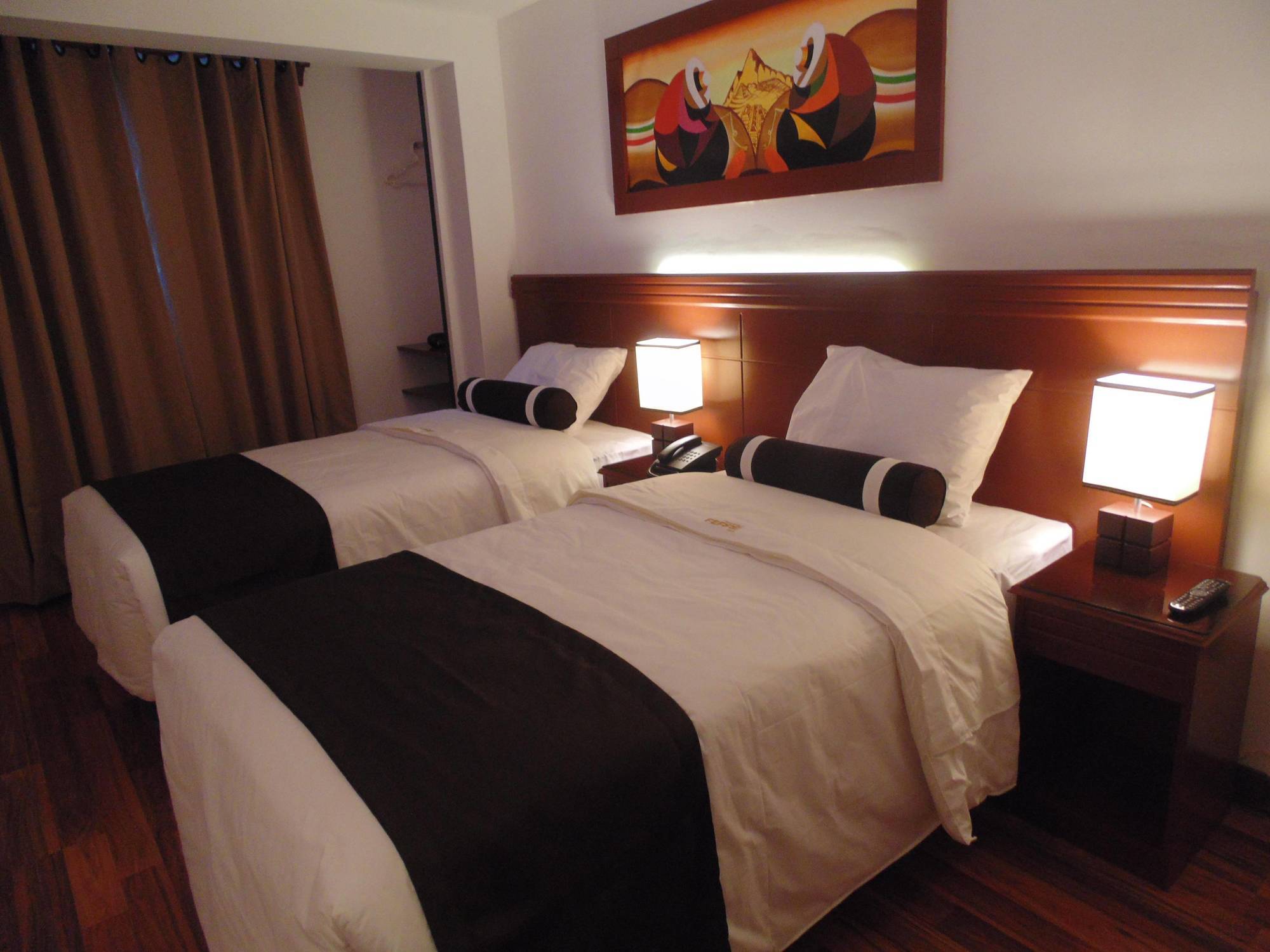 Hotel Ferre กุสโก ภายนอก รูปภาพ